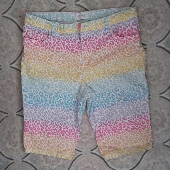 Short - Picture 2 of 3